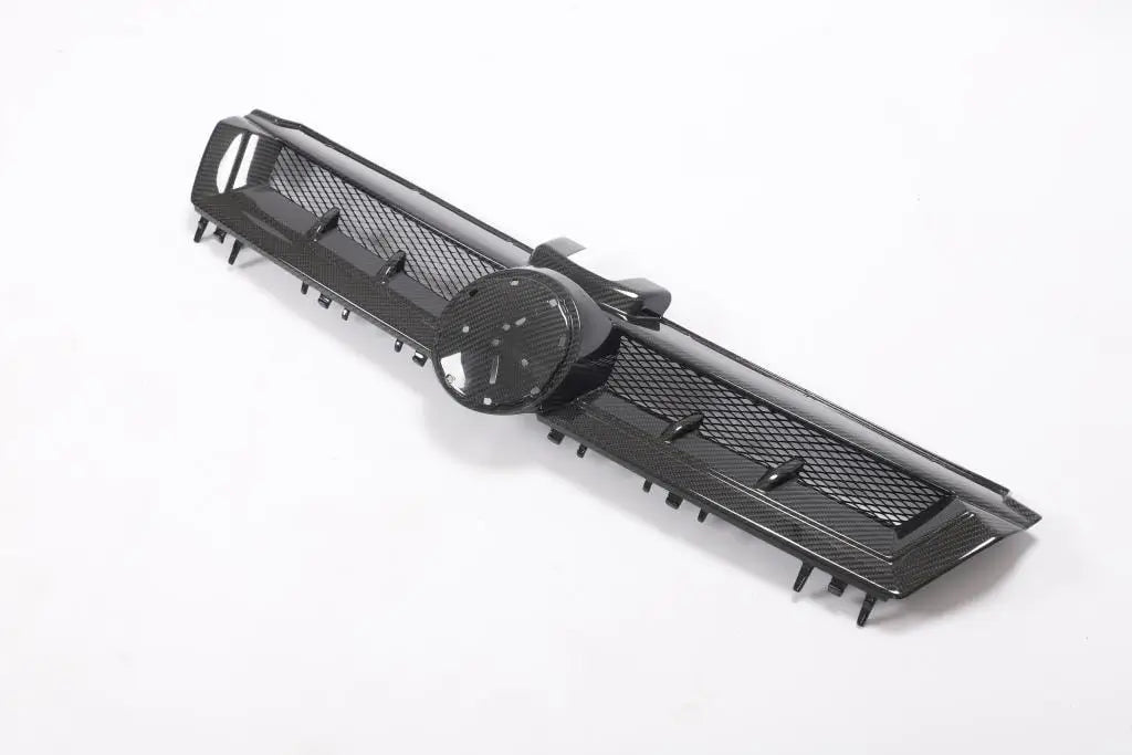Volkswagen Golf 7/E-Golf 2012–2020 Jäähdyttäjän säleikkö (HB 2012-2017, Dry Carbon) kuva 10