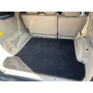 Premium-tekstiilinen tavaratilan matto – musta (5 tai 7 istuinta) Toyota Land Cruiser Prado 120 2002–2009 kuva 1