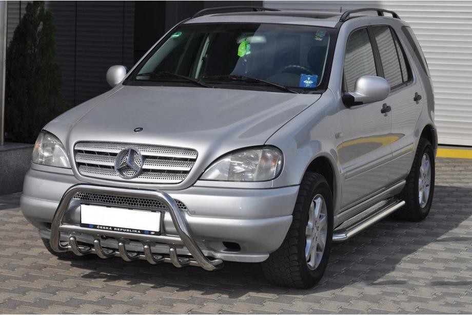 Mercedes ML W163 1997–2005 Puskurirauta (ruostumaton teräs) Kuva 5