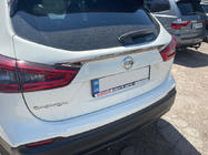 Nissan Qashqai 2014–2021 Rekisterikilven ylälista (ruostumaton teräs) OmsaLine – italialainen ruostumaton teräs kuva 3