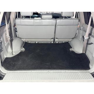 Tekstiilinen tavaratilan matto Classic, 2 kpl, musta (7-paikkainen) Toyota Land Cruiser 100 1998–2007 kuva 1