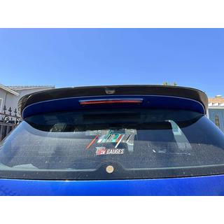 Spoileri V4 (GTI/R HB 2010-2013, hiilikuitu) kuva 2