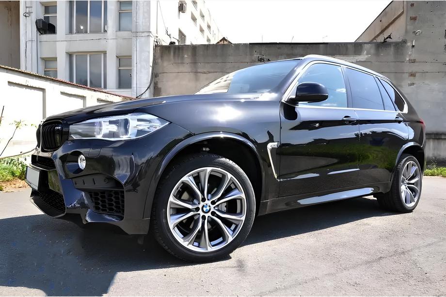 BMW X5 F15 2013–2018 Lokasuojan sivuritilät Chrome-tyyliin X5M F85 Kuva 1
