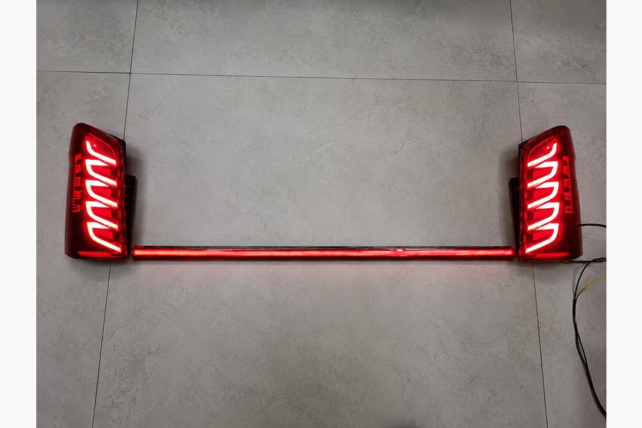 Mercedes Vito/V-class W447 2014– Taka-LED-takavalot (2+1 kpl) Image