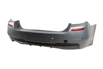 BMW 5-sarja F10/F11 2010–2016 Takapuskuri M-Performance-diffuusorilla (F10:lle, yksipuoliselle tuplapakoputkelle) kuva 2