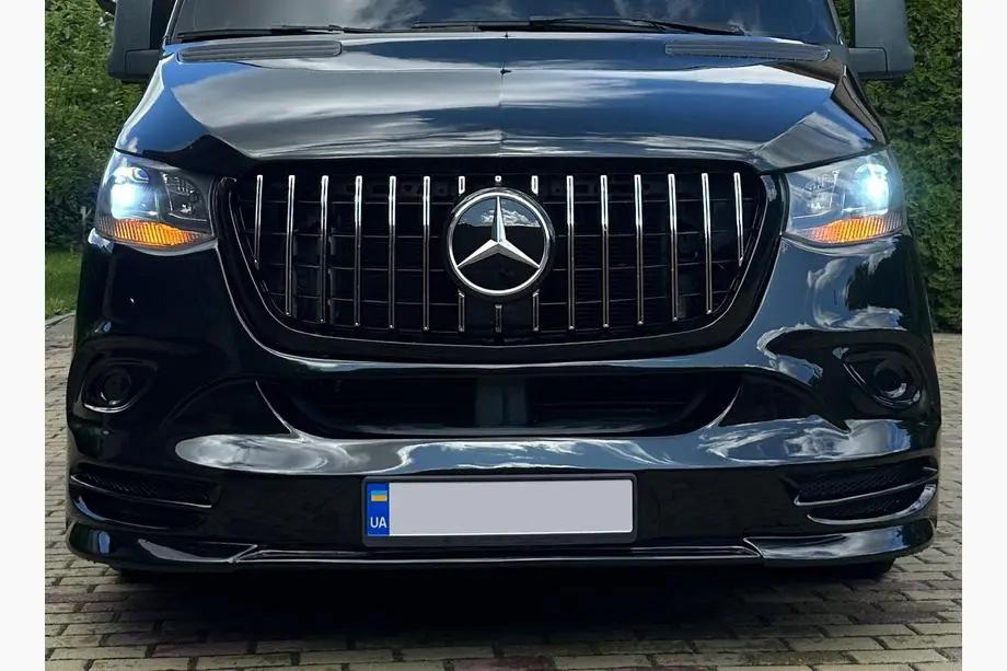 Mercedes Sprinter W907/W910 2018– Panamericana GT Chrome Premium V2 etusäleikkö (kehyksellä) Image