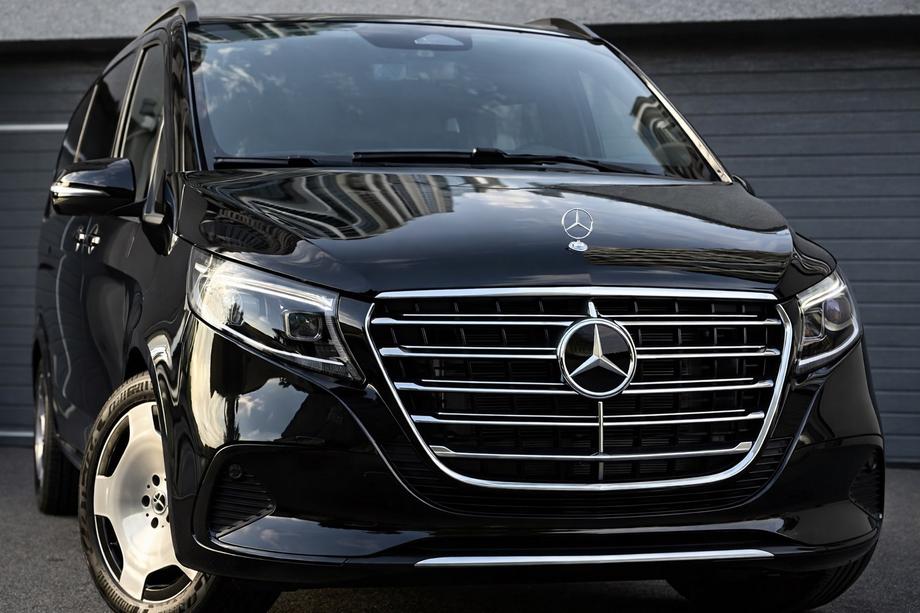 Mercedes Vito/V-class W447 2014– Etusäleikkö Exclusive (2024+) Image
