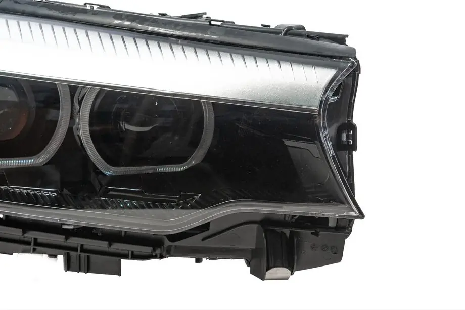 BMW 5-sarja G30/G31 2017–2023 Etuajovalot Full LED (2017-2020) Kuva 6