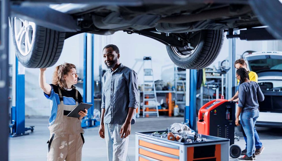 Näin valitset hyvän autokorjaamon: vinkit autoilijoille