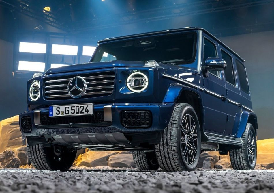 Mercedes-Benz G-Class 2025 (W465) -koeajo: Legenda jatkaa kehitystään