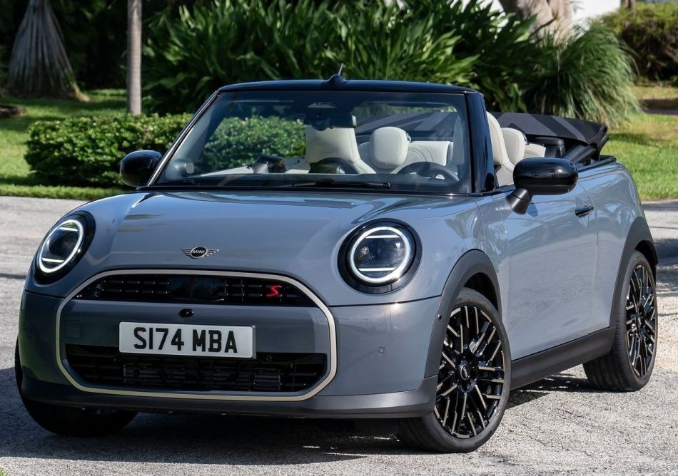 Mini Cabrio -koeajo: avointa nautintoa kaupunkityyliin
