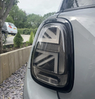 Mini Cooper F55/56/57 2014–2023 LED-takavalot Union Jack -tyyli, musta (2 kpl) kuva 1