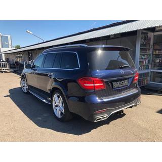 AMG GLS63 lokasuojan levikkeet (taka)