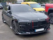 BMW 7-sarja G70/G71 2022– MNSR-Style Carbon korisarja kuva 14