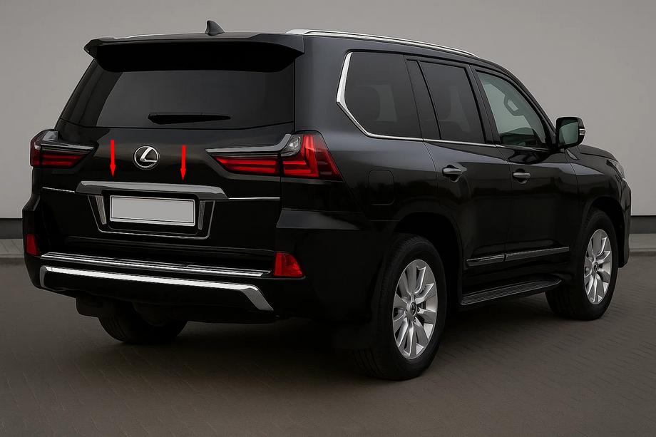 Lexus LX570/450d 2008–2022 Rekisterikilven yläpuolinen lista BlackEdition (2016+) Image