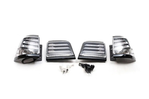 Lexus LX570/450d 2008–2022 Takavalot 2012-2015 (Supercharger, myydään kappaleittain) Sisäpuolen oikea (takaluukussa) kuva 1