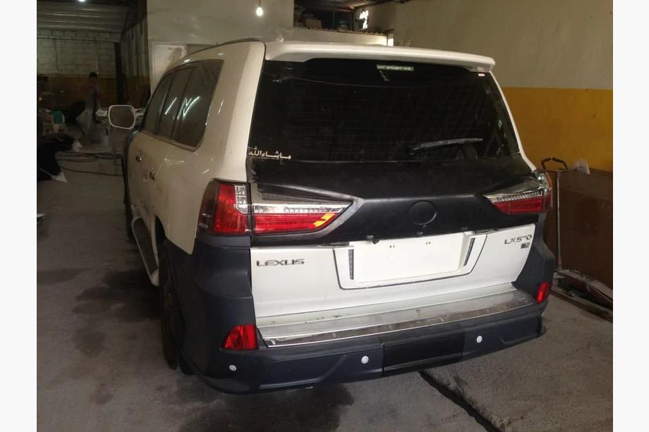 Lexus LX570/450d 2008–2022 GBT facelift-sarjan takavalot Image
