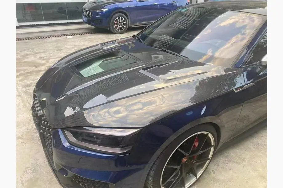 Audi A5 2016–2025 Hiilikuitukonepelti V1 (2020-2024) Image
