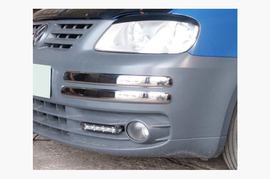 Volkswagen Caddy 2004–2010 Etupuskurin kulmasuojat (4 kpl, ruostumaton teräs) Carmos - turkkilainen teräs Image