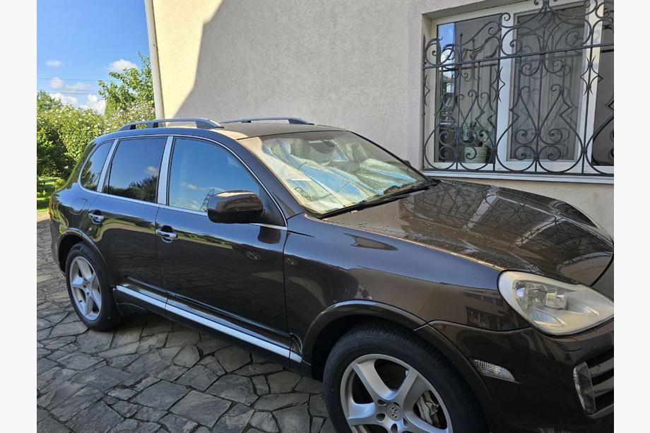 Porsche Cayenne 2003–2010 Skyport-kattokaiteet (harmaat) Kuva 10