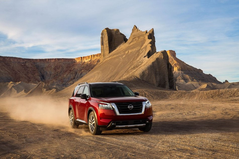 Koeajo: Nissan Pathfinder 5. sukupolvi – uusi taso perhe-SUV