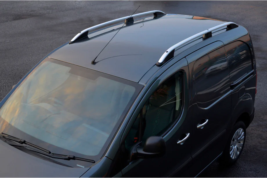 Peugeot Partner Tepee 2008–2018 Skyport kattokaiteet (harmaa matta) Image