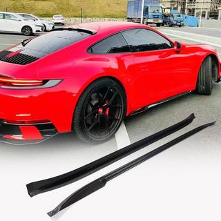 Helmalevikkeet V2 (Hiilikuitu) Porsche 911 (992) 2018– kuva 1