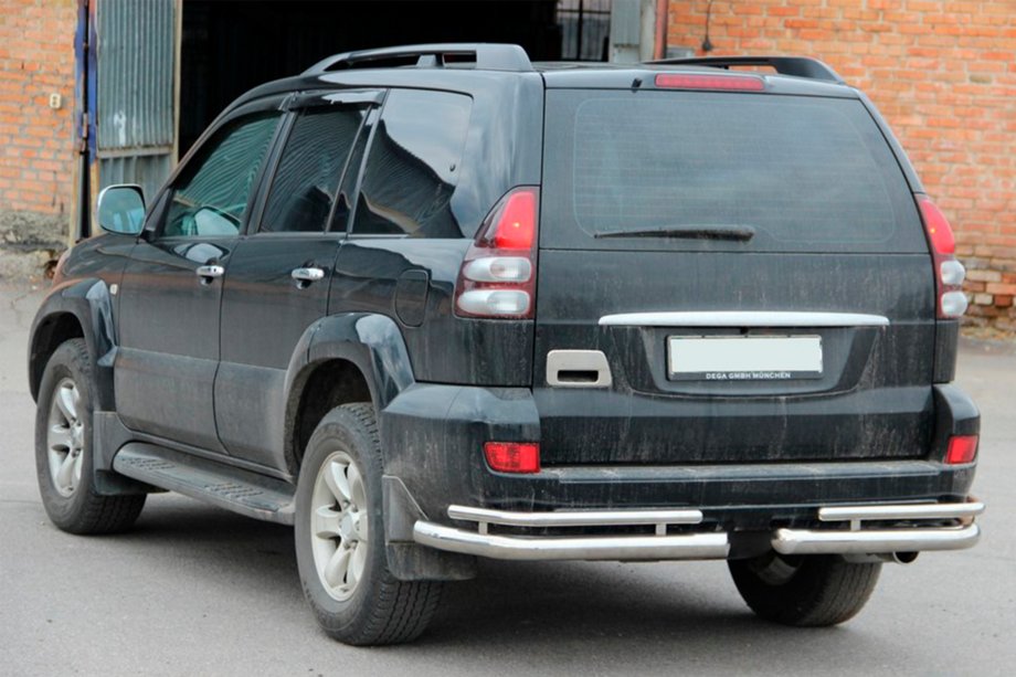 Toyota Land Cruiser Prado 120 2002–2009 Takatuplakulmat AK003-1 (2 kpl, ruostumaton teräs) Image