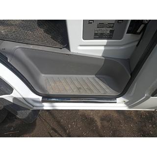 VIP-tyyliset kromatut kynnyslistat (2 kpl, terästä) Mercedes Sprinter W906 2006–2018 kuva 4