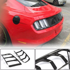 Ford Mustang 2015–2023 Takavalojen peitepaneelit (2015-2017, hiilikuitu) kuva 1