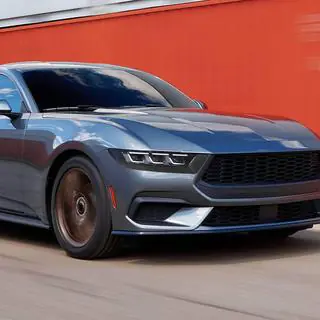 Hiilikuituiset sumuvalojen suojakuoret Ford Mustang 2024– kuva 2