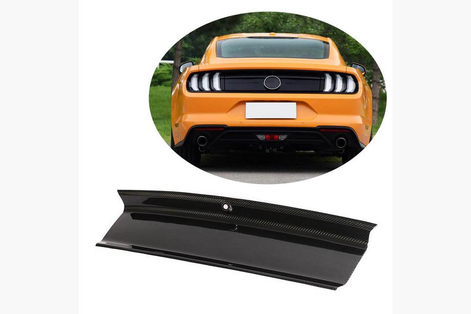 Ford Mustang 2015–2023 Takalukun peite (Hiilikuitu) Image
