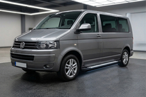Volkswagen T5 2010–2015 X5-tyyppiset LED-sivuportaat (2 kpl, alumiini) kuva 1