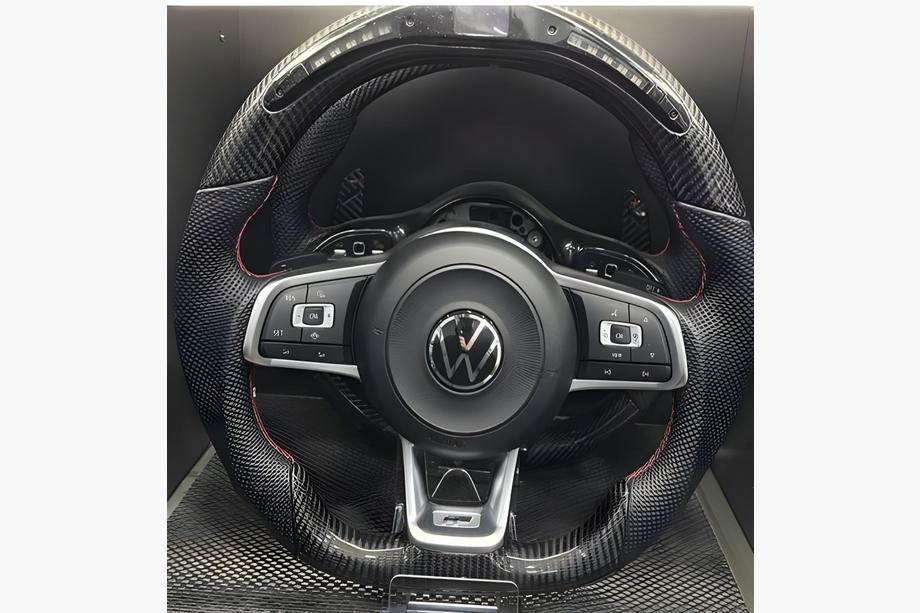 Volkswagen Polo 2017– Ohjauspyörä (Carbon + LED) Image