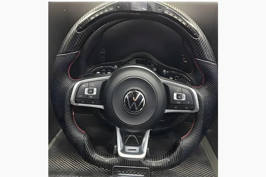 Volkswagen Golf 6 2008–2014 Ohjauspyörä (GTI:lle, hiilikuitu + LED) Image