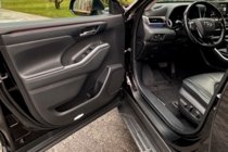 Toyota Highlander 2019– OEM-sivuportaat (2024+, 2 kpl, alumiini) kuva 9