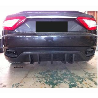 Takapuskurin diffuusori (2007-2013, hiilikuitu) Maserati GranTurismo 2007–2019 kuva 3