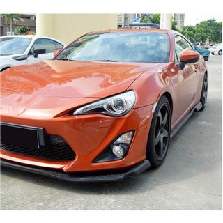 Sivuhelmat V4 (Hiilikuitu) Subaru BRZ 2012–2021 kuva 2