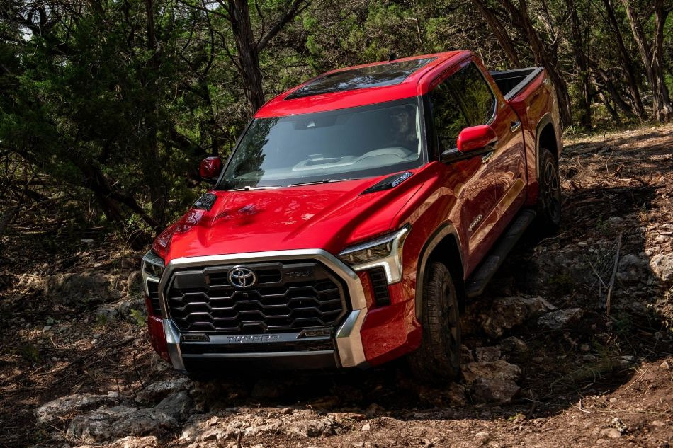 Toyota Tundra -koeajo: Voimaa ja luotettavuutta 3. sukupolvessa