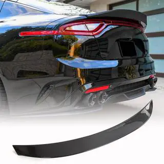 Spoileri V2 (hiilikuitu) Kia Stinger 2017–2023 kuva 1