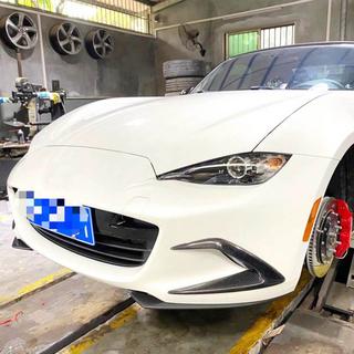 Etupuskurin splitterit (2022+, Hiilikuitu) Mazda MX-5 2014– kuva 2