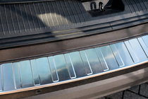 Nissan X-trail T33/Rogue 2022– Carmos takapuskurin suojalista (e-Power, ruostumaton teräs, matta) kuva 4