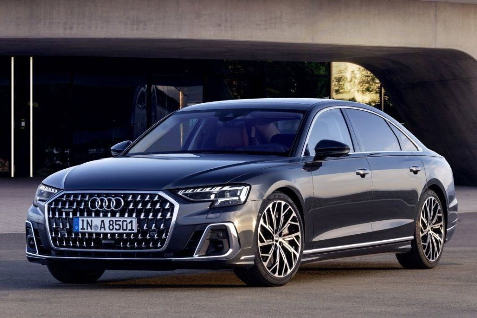 Audi A8 (D5) -koeajo: facelift-versio