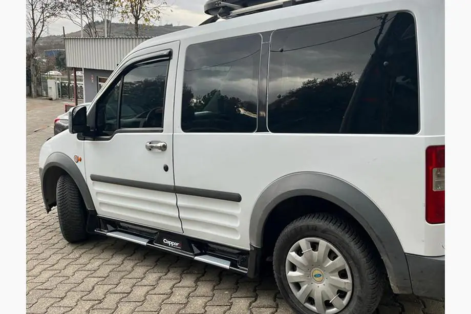 Ford Connect 2002–2006 Sivuporrast Sorento-tyyliin (EuroCap) Image