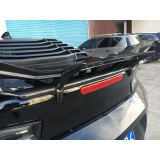 Spoileri V3 (hiilikuitu) Chevrolet Camaro 2015– kuva 3