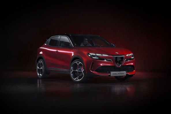Alfa Romeo Junior Electric: kompaktin sähköcrossoverin koeajo