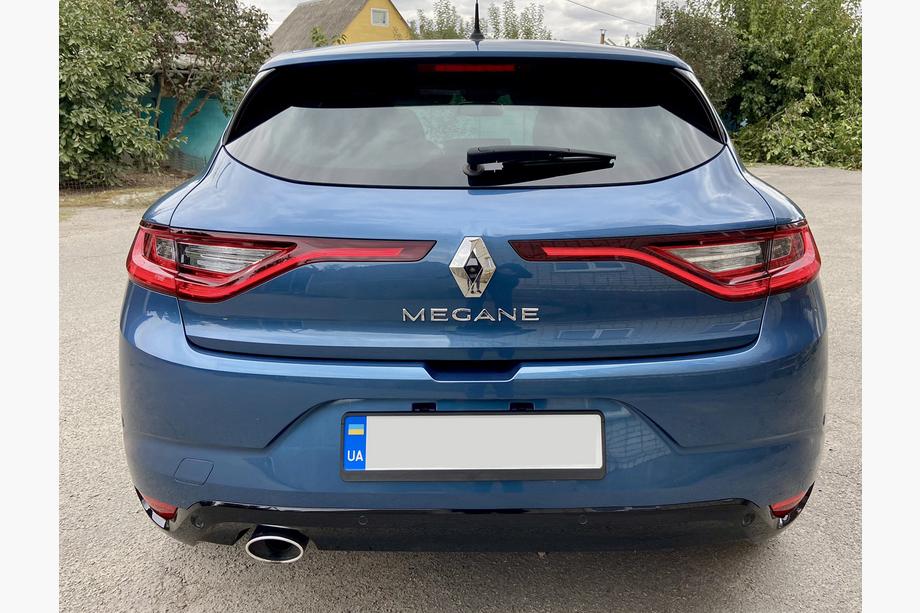 Renault Megane IV 2016–2025 Megane-tekstimerkki 908923633r (270 x 25 mm) Kuva 1