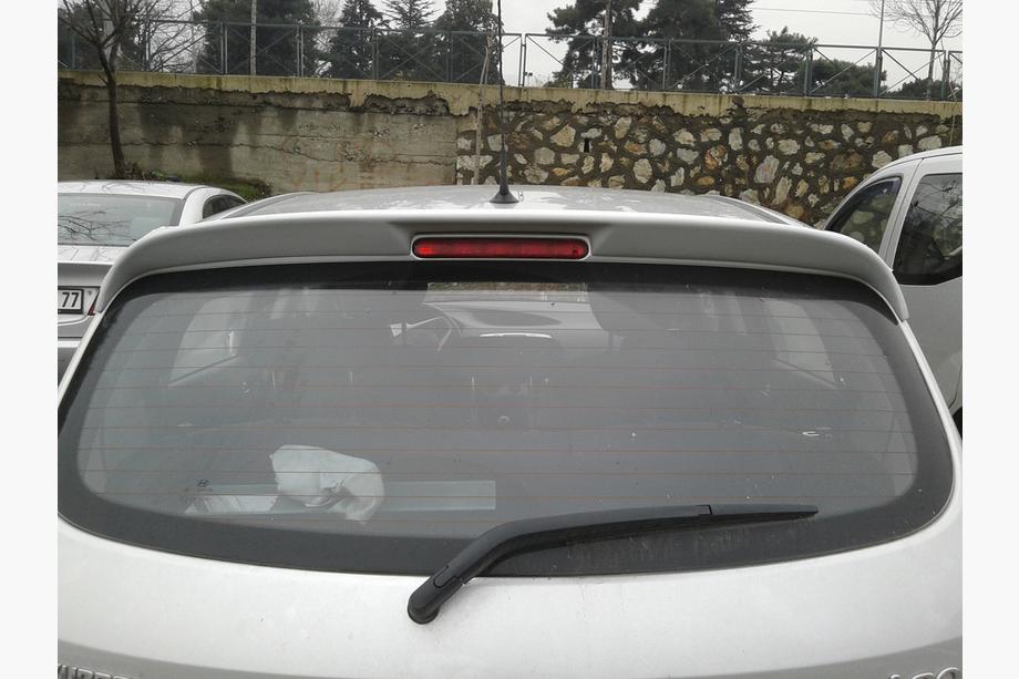 Hyundai I-20 2008–2012 Spoileri (maalattava) Kuva 1