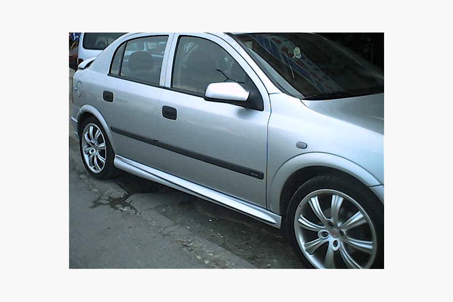 Opel Astra G Classic 1998–2012 HB-sivuhelmat (maalattavaksi) Image