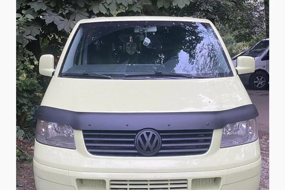 Volkswagen T5 Transporter 2003–2010 Konepellin tuuliohjain (EuroCap) Kuva 12